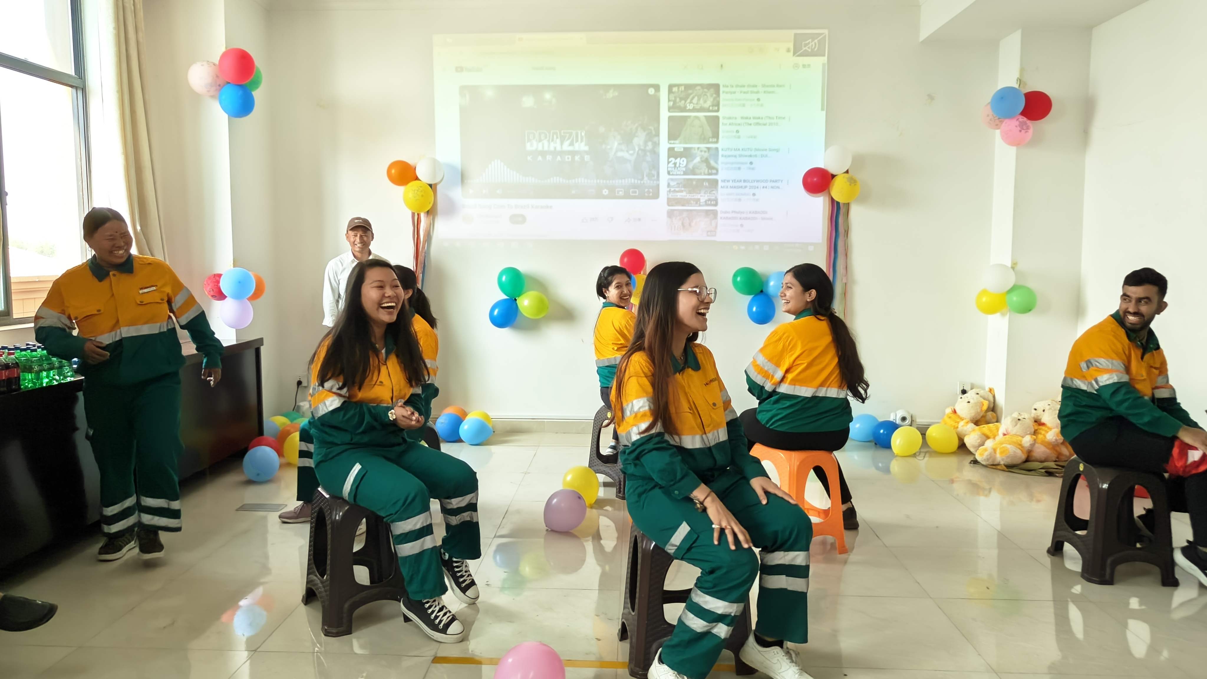 铿锵玫瑰，丝路柔情——人生就是搏(中国区)官方网站希望开展妇女节活动